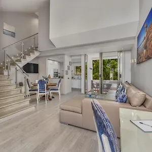 Luxury Algarve Near Marina & Apartment